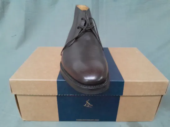 BOXED PAIR OF CHARLES TYRWHITT CHUKKA BOOTS IN CHOCOLATE UK SIZE 10