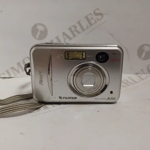 FUJIFILM A350 DIGITAL CAMERA - SILVER