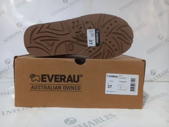 BOXED PAIR OF EVERAU EMU FAUX FUR LINED SHOES IN CHESTNUT EU SIZE 37