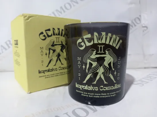 BOXED TYPO GEMINI BUTTER SCENTED ZODIAC CANDLE