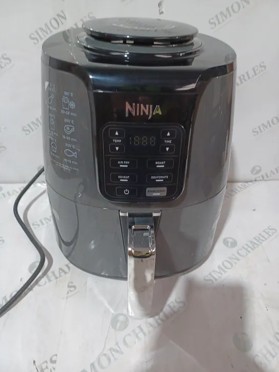 NINJA AIR FRYER 3.8L AF100UK