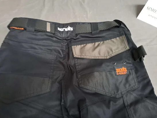 SCRUFFS PRO FLEX TROUSERS IN BLACK - 32L