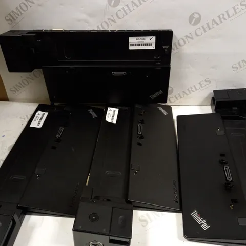 LOT OF APPROXIMATELY 4 LENOVO THINKPAD ULTRA DOCKS - 40A2