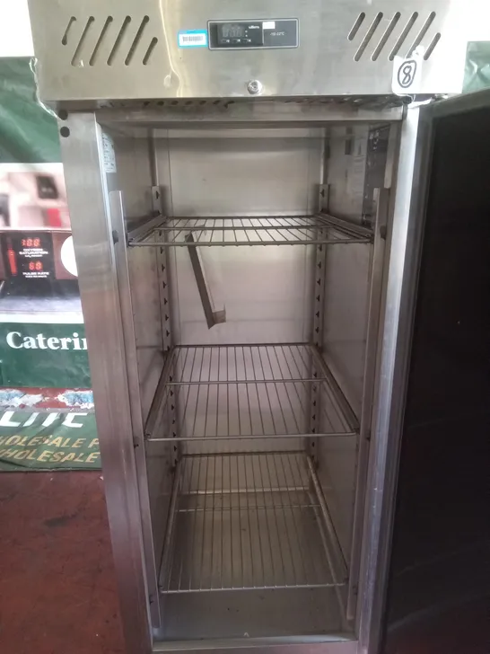 COMMERCIAL WILLIAMS LARGE FREE STANDING FREEZER