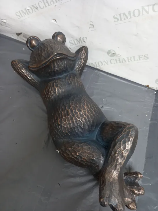 GAZING FROG BRONZE STYLE SCULPTURE 