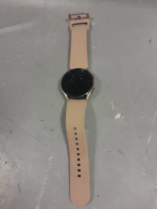 SAMSUNG GALAXY WATCH 4