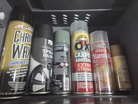 LARGE QUANTITY OF ASSORTED AEROSOLS TO INCLUDE VARIOUS SPRAY PAINTS, FLEA KILLER AND SOUDAL SOUDA BOND