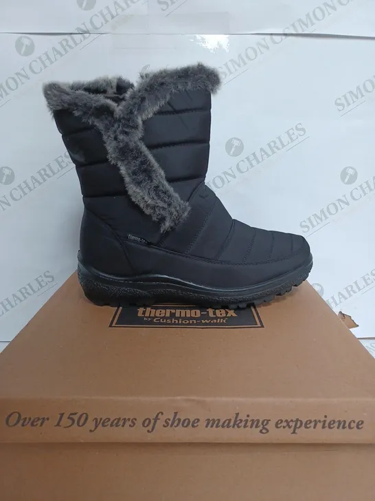 BOXED THERMO TEX DIANA BOOTS IN BLACK - SIZE 6