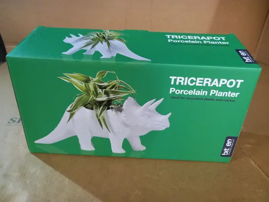 BOXED TRICERAPOT PORCELAIN PLANTER