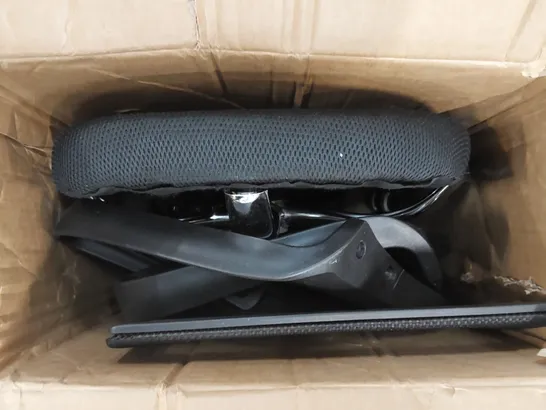 BOXED BLACK OFFICE CHAIR ON WHEELS 