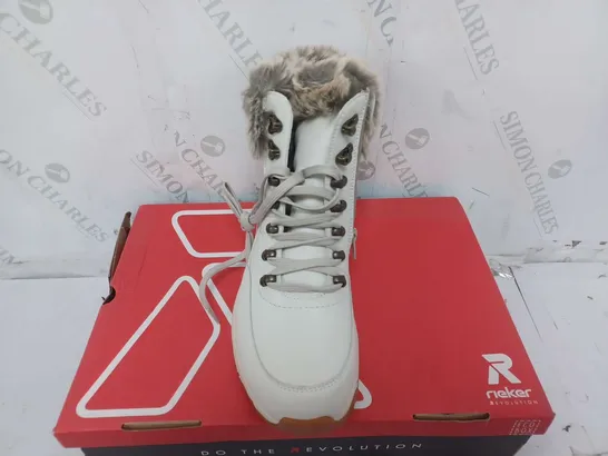 BOXED RIEKER REVOLUTION HIKER BOOTS, OFF WHITE - SIZE 39