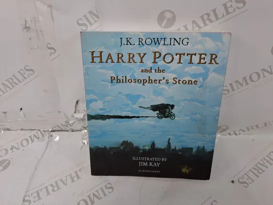 HARRY POTTER PHILOSOPHERS STONE ILLUSTRATED EDITION BOOK RRP £14.99