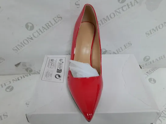 BOXED PAIR OF ASTUCCIO POINTED TOE HEELS IN RED - SIZE 41