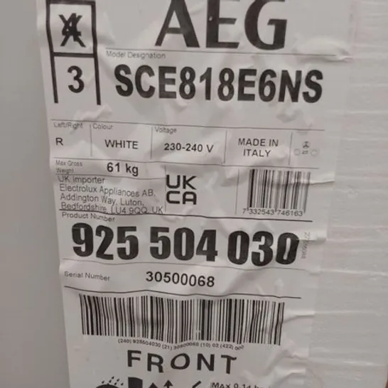 AEG 6000 SERIES INTEGRATED 50/50 FRIDGE FREEZER MODEL SCE818E6NS RRP £934