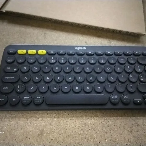 LOGITECH SMALL KEYBOARD 