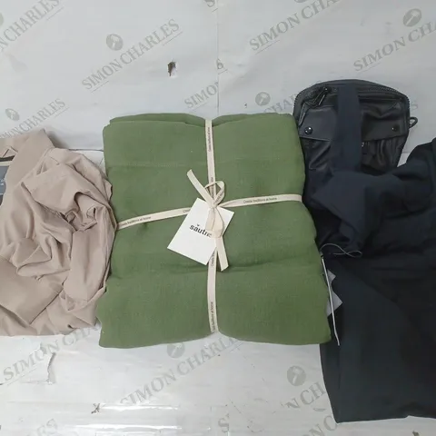 BOX OF APPROXIMATELY 25 ASSORTED CLOTHING ITEMS TO INCUDE - BAG, JUMPSUIT , JACKET , ETC