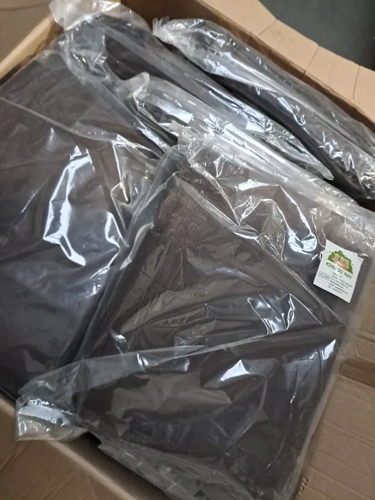 BOX OF APPROX 30 ASSORTED STORAGE BAGS 