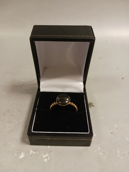 BERING ROSE CIRCLE & BEAD RING - SIZE 8