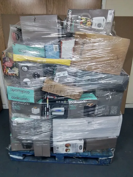 PALLET OF ASSORTED HOUSEHOLD ITEMS TO INCLUDE RUSSELL HOBBS KETTLE, QUEST ELECTRIC WOK AND COOKWORKS TOASTER