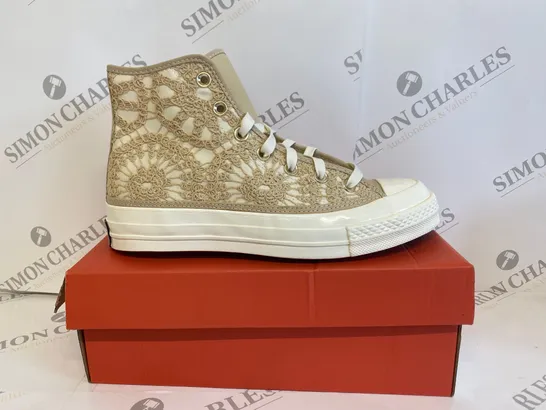 BOXED PAIR OF CONVERSE CHUCK 70 HI OAT MILK SHOES SIZE EU39