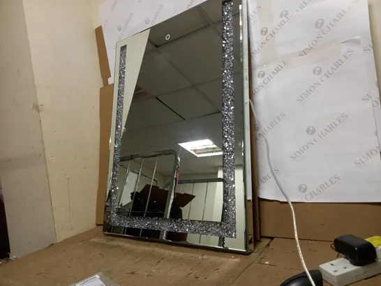 LED CRYSTAL STYLE MIRROR