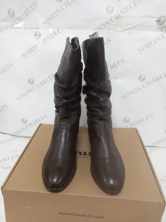 BOXED DUNE CALF BOOT BROWN LEATHER SIZE 6