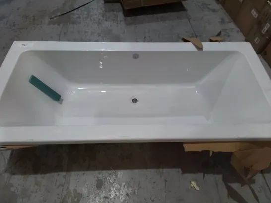 WHITE RESIN RECTANGULAR BATH - SIZE UNSPECIFIED 