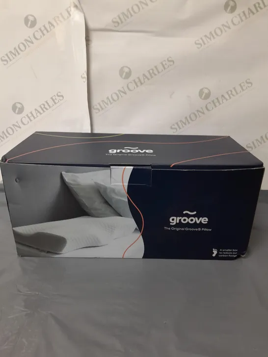 BOXED GROOVE MEMORY FOAM PILLOW