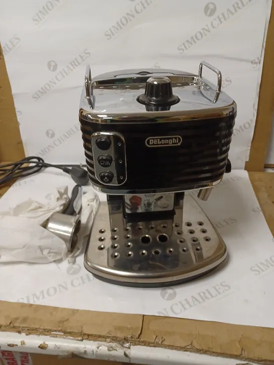 DELONGHI SCULTURA ESPRESSO & CAPPUCCINO COFFEE MAKER