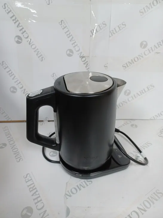 OUTLET BOXED NINJA PERFECT TEMPERATURE KETTLE KT200UK