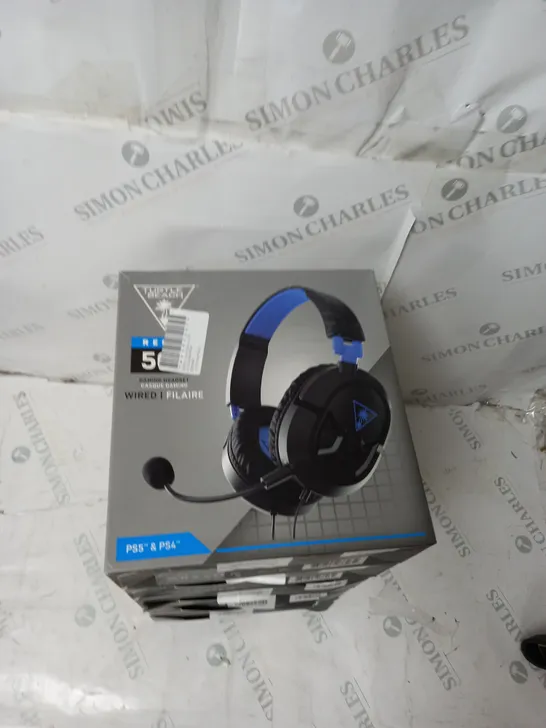 BOX OF APPROX 5 TURTLE BEACH RECON 50P HEADSETS IN BLACK 