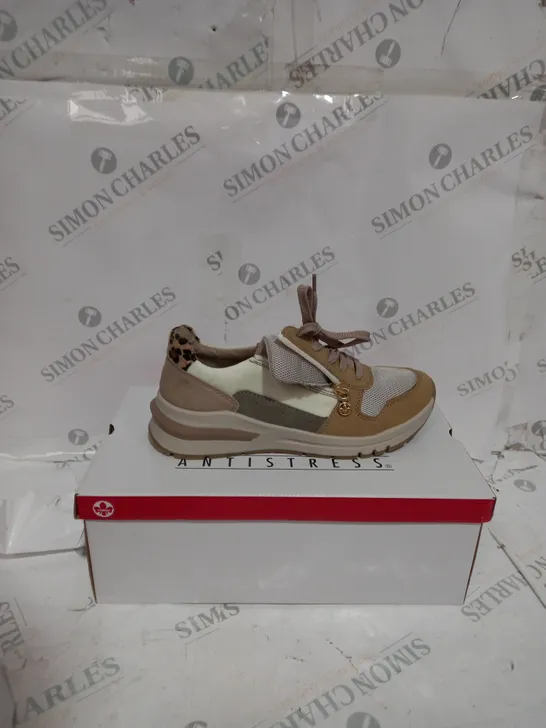 BOXED RIEKER MEMOSOFT SNEAKERS SIZE 6.5