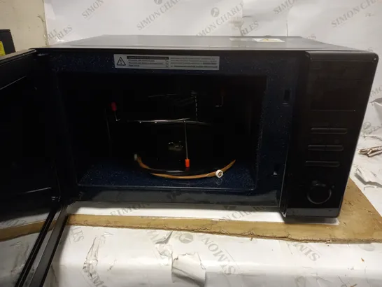 TOSHIBA 950W MICROWAVE OVEN