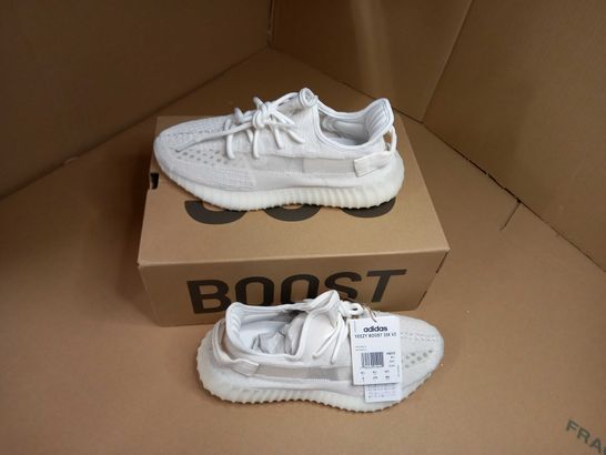 BOXED PAIR OF ADIDAS YZY 350 V2  - SIZE 8.5