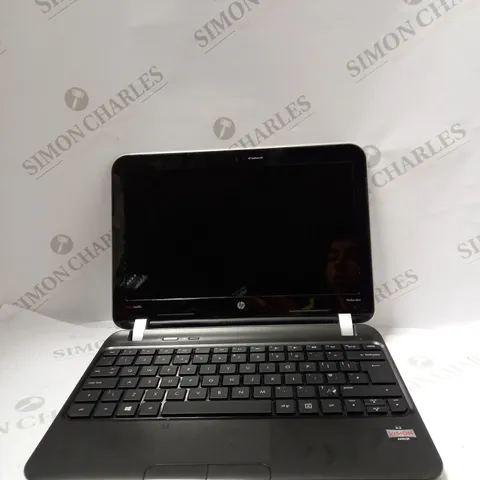 HP PAVILION DM1 LAPTOP IN BLACK