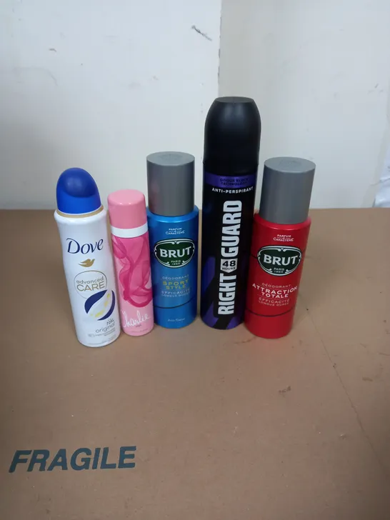 APPROXIMATELY 20 AEROSOL DEODORANT AND BODY SPRAYS TO INCLUDE BRUT, DOVE AND CHARLIE