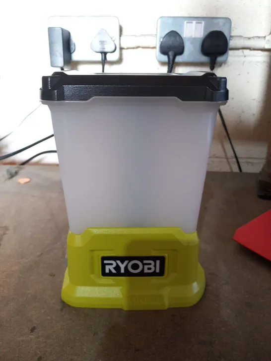 RYOBI RLL18-0 18V LANTERN LIGHT