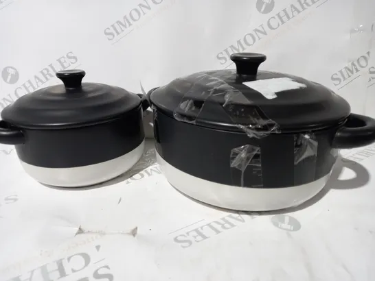 BUNDLEBERRY BY AMANDA HOLDEN PORCELAIN MEDIUM AND SMALL CASSEROLE DISH SET - BLACK & WHITE