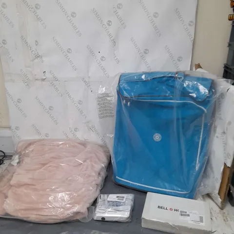 CAGE OF APPROXIMATELY 10 ASSORTED ITEMS TO INCLUDE - COZEE HOME FAUX FUR AND VELVETSOFT HEATED THROW, BELL+HOWEL MULTI DEVICE CHARGER, AND KIPLING TEEGAN CABIN WHEEL BLUE SUITCASE ETC. 