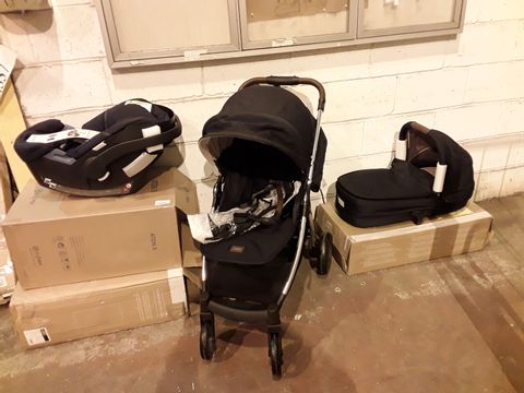 MAMAS AND PAPAS PRAM WITH CARRY COT AND CAR SEAT 