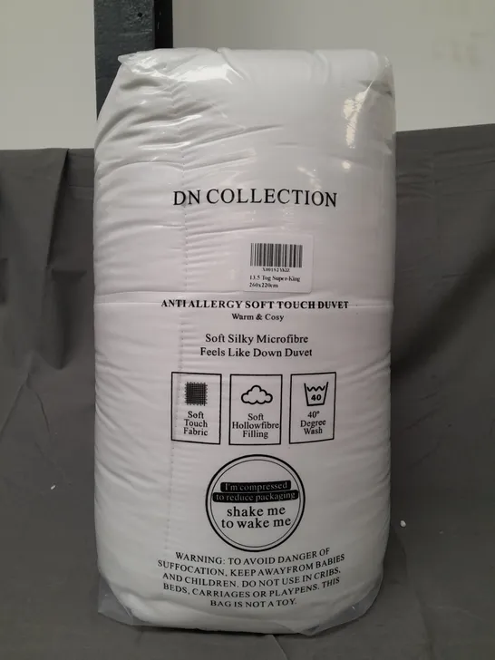 DN COLLECTION ANTI ALLERGY SOFT TOUCH 13.5 TOG DUVET - SUPER KING SIZE