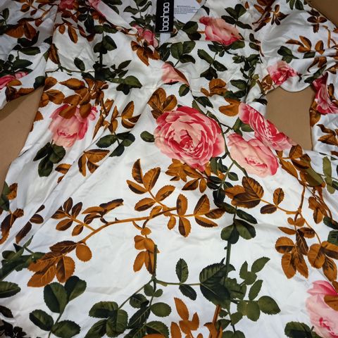 BOOHOO FLORAL CORAL WIDE SLEEVE SKATER DRESS - SIZE 22