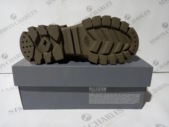 BOXED PAIR OF PALLADIUM REVOLT SANDALS IN DUSKY GREEN UK SIZE 4