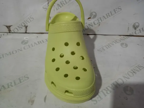 BOXED PAIR OF CROCS PLATFORM SHOES IN LIME GREEN SIZE W9