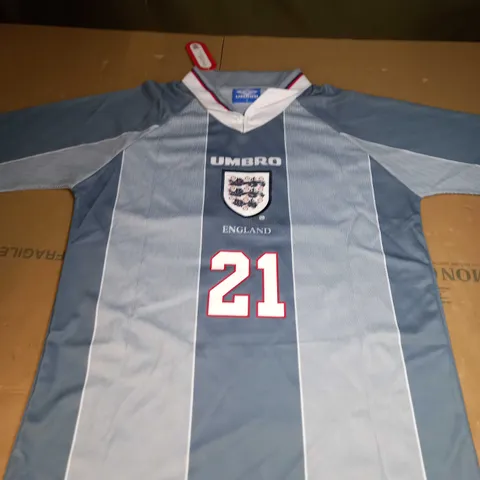 RETRO ENGLAND AWAY SHIRT SIZE M