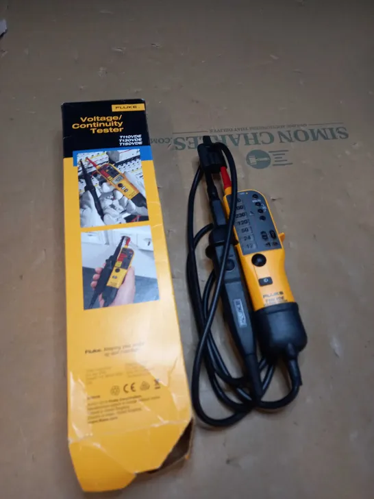 FLUKE VOLTAGE/ CONTINUITY TESTER