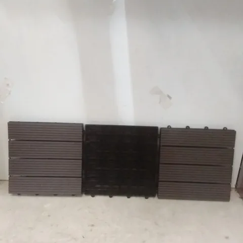 12 PEICE INTERLOCKING GARDEN DECKING ( BROWN )