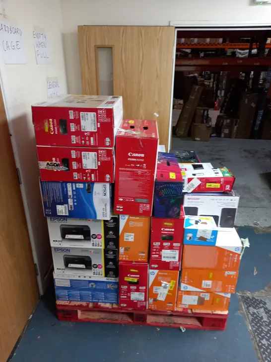 PALLET OF APPROXIMETLY 20 ELECTRONICAL ITEMS TO INCLUDE PRINTERS, GAMING SET, HEADPHONES ETC - COLLECTION ONLY 