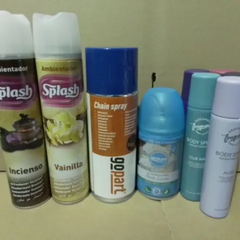 LOT OF 19 ASSORTED AEROSOLS TO INCLUDE GOPART CHAIN SPRAY AND AIR PURE FRESHNER / COLLECTION ONLY