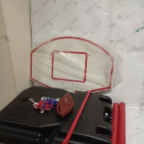 REAL ACTION BASKETBALL SET 